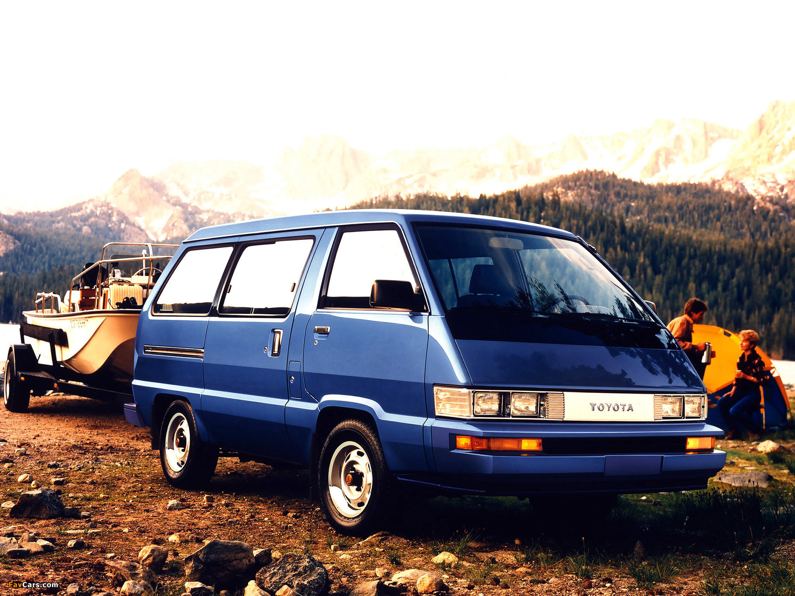 Toyota Deluxe Van 1984–89 photos (1600 x 1200)