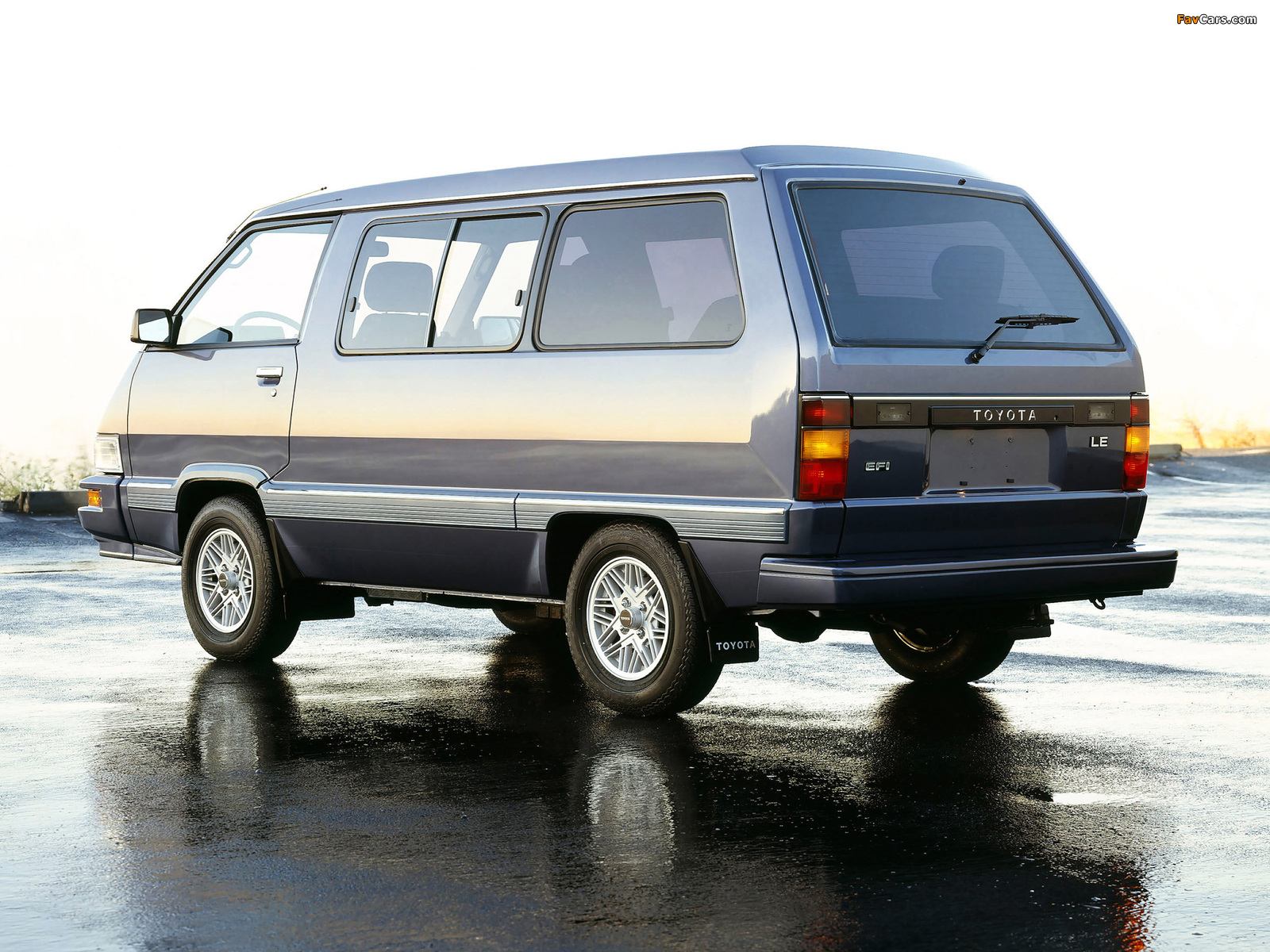 Toyota Van LE 1984–89 pictures (1600 x 1200)
