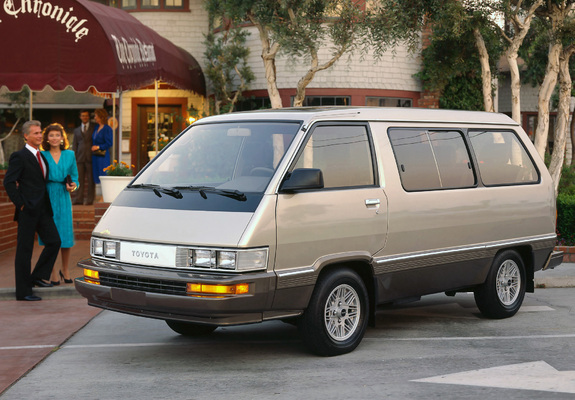 Toyota Van LE 1984–89 pictures