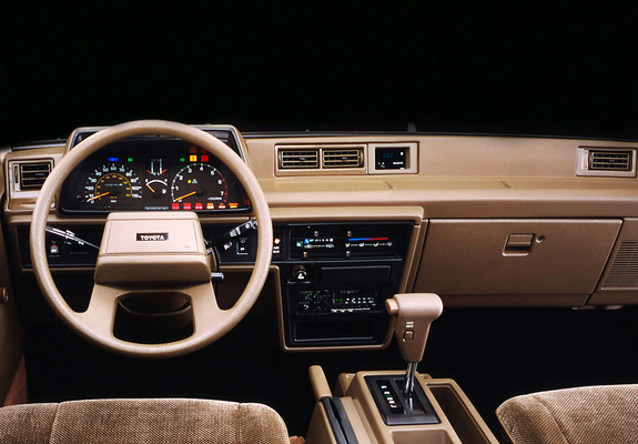 Toyota Van LE 1984–89 wallpapers
