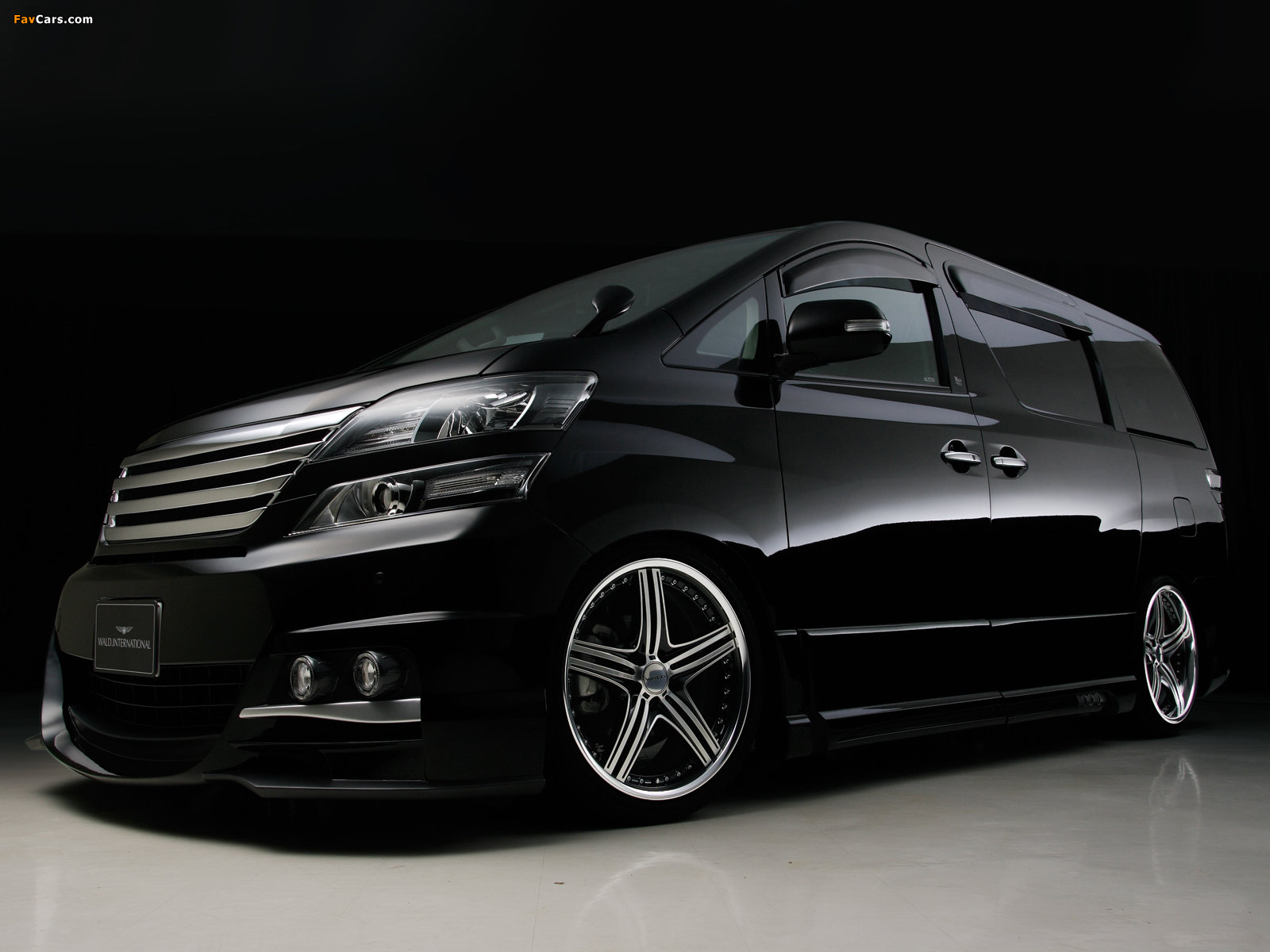 WALD Toyota Vellfire 2008 photos (1600 x 1200)