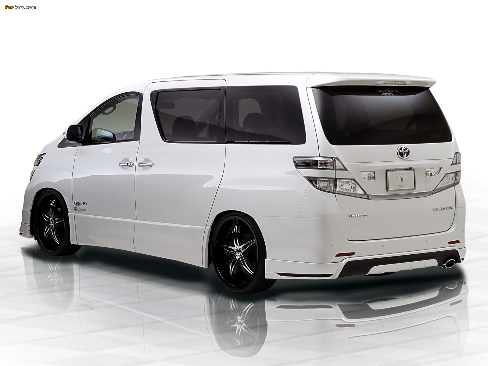 Tommykaira Toyota Vellfire 2009 wallpapers (1600 x 1200)