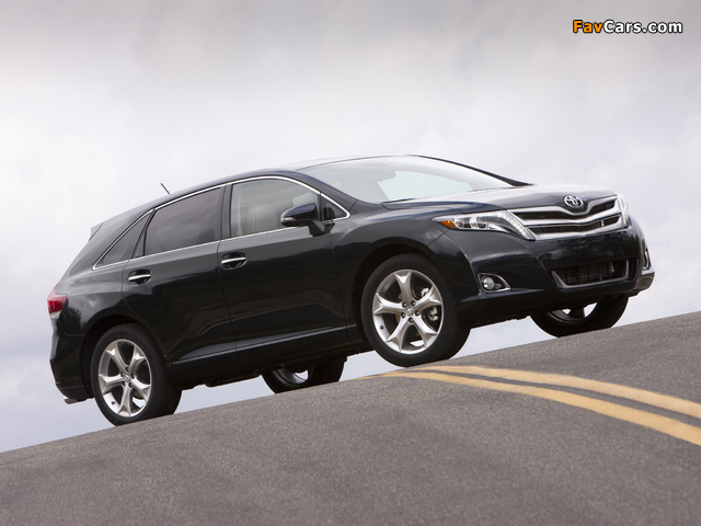 Toyota Venza 2012 images (640 x 480)