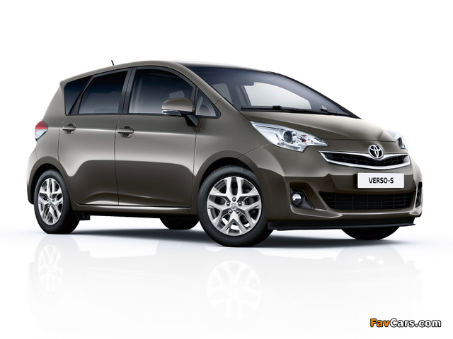 Pictures of Toyota Verso-S 2014 (640 x 480)
