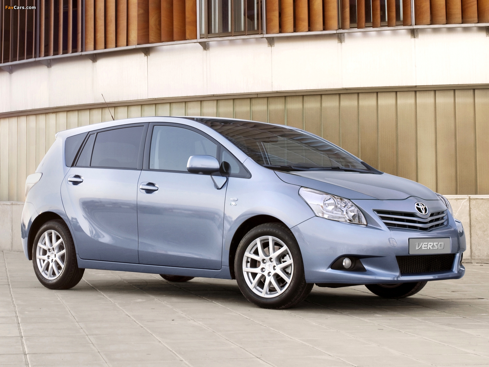 Photos of Toyota Verso 2009 (1600 x 1200)