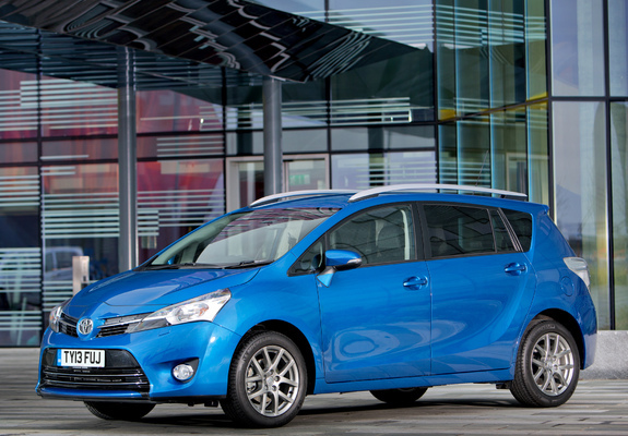 Photos of Toyota Verso UK-spec 2013