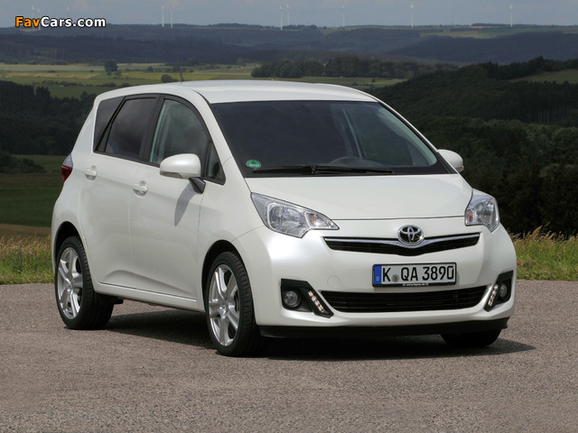 Pictures of Toyota Verso-S 2010 (640 x 480)
