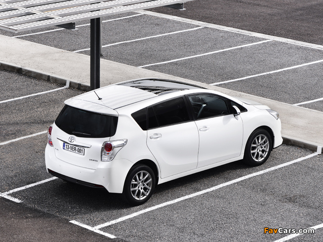Toyota Verso 2012 pictures (640 x 480)