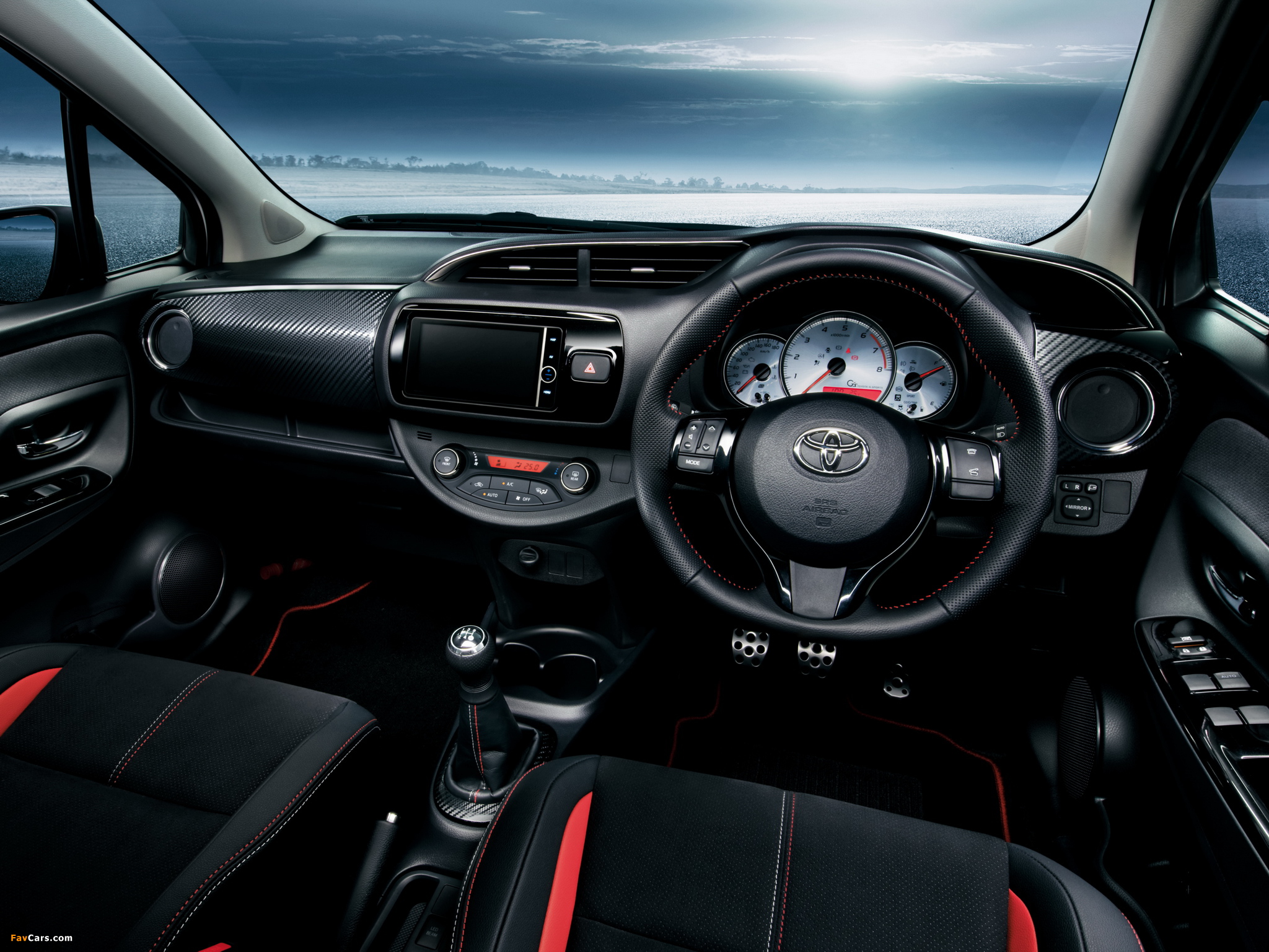 Images of Toyota Vitz RS Gs 2014 (2048 x 1536)