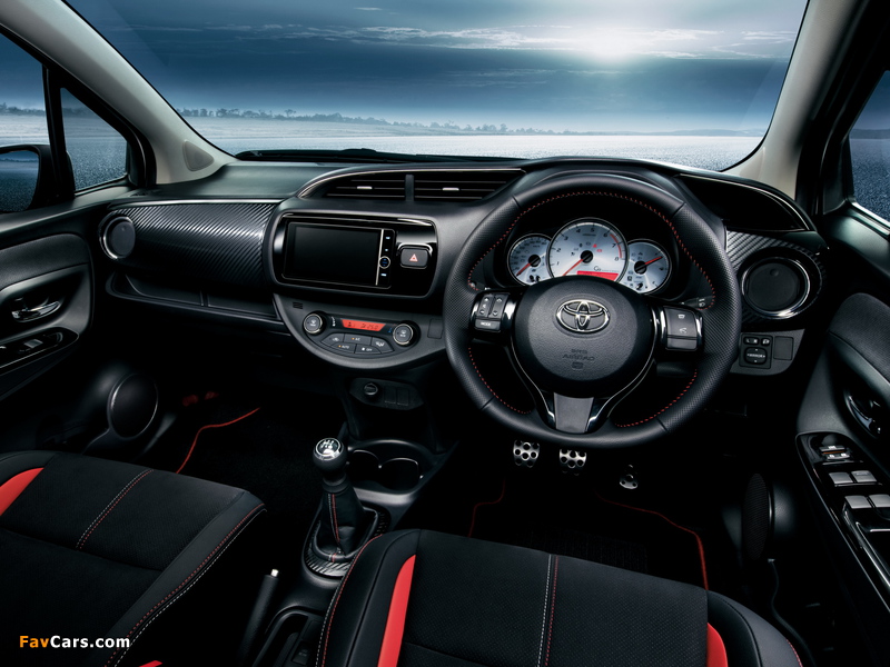Images of Toyota Vitz RS Gs 2014 (800 x 600)
