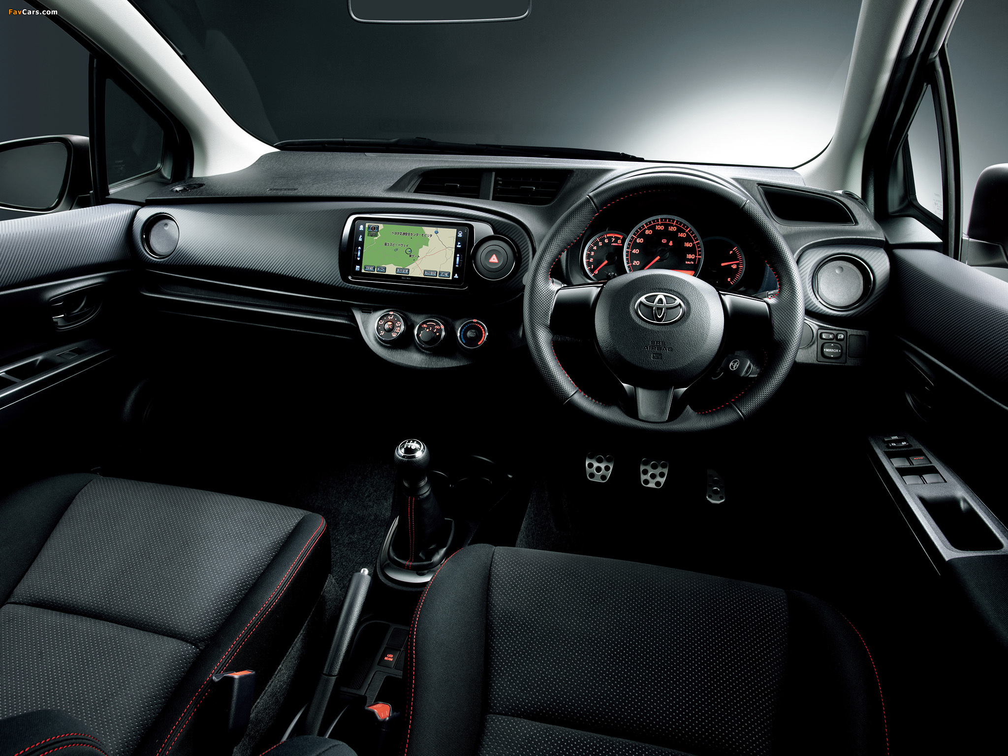 Photos of Toyota Vitz RS Gs (NCP131) 2011 (2048 x 1536)