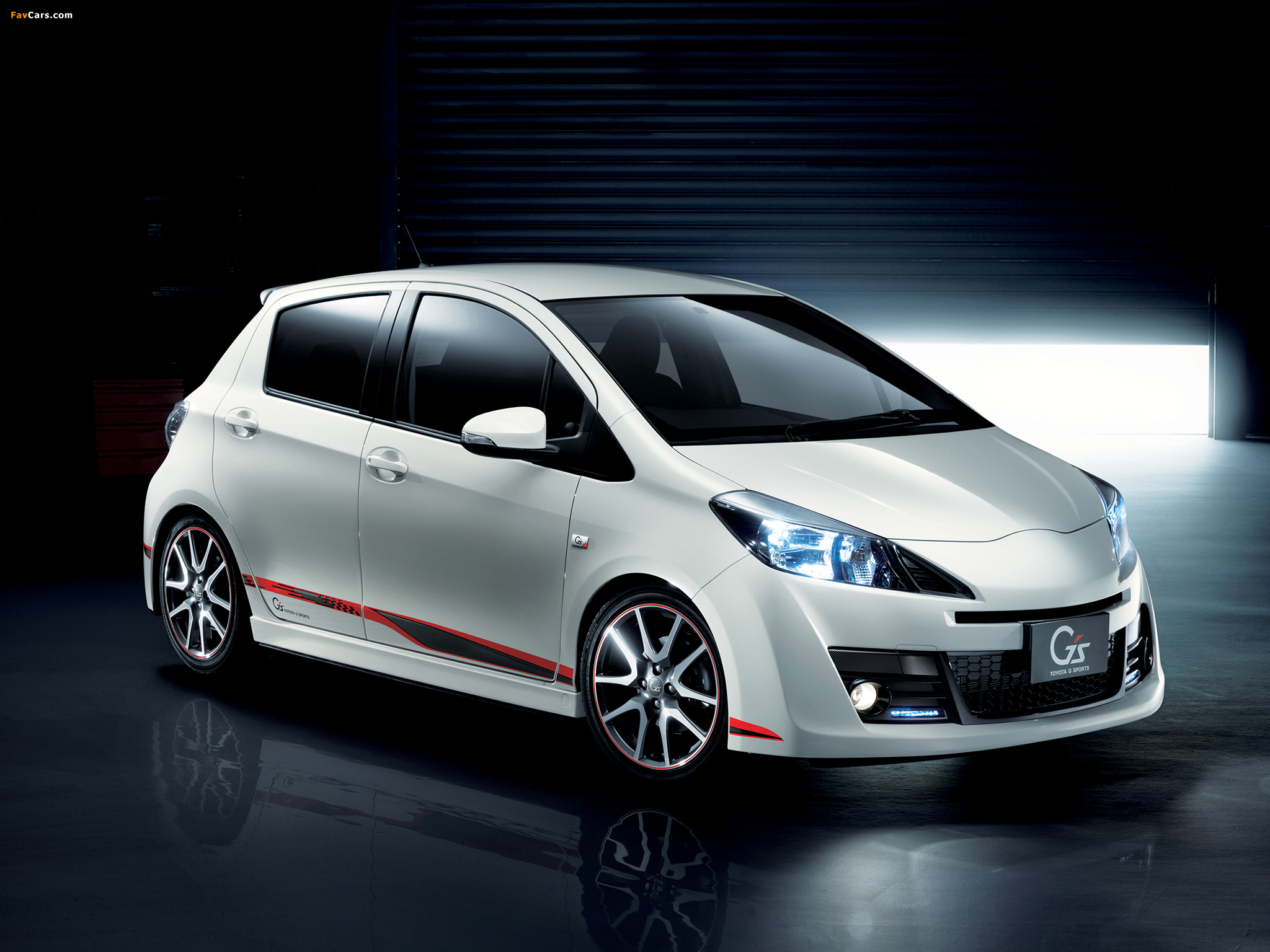 Pictures of Toyota Vitz RS Gs (NCP131) 2011 (2048 x 1536)