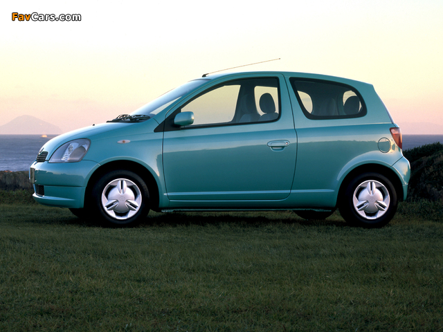 Toyota Vitz 3-door 1999–2001 pictures (640 x 480)