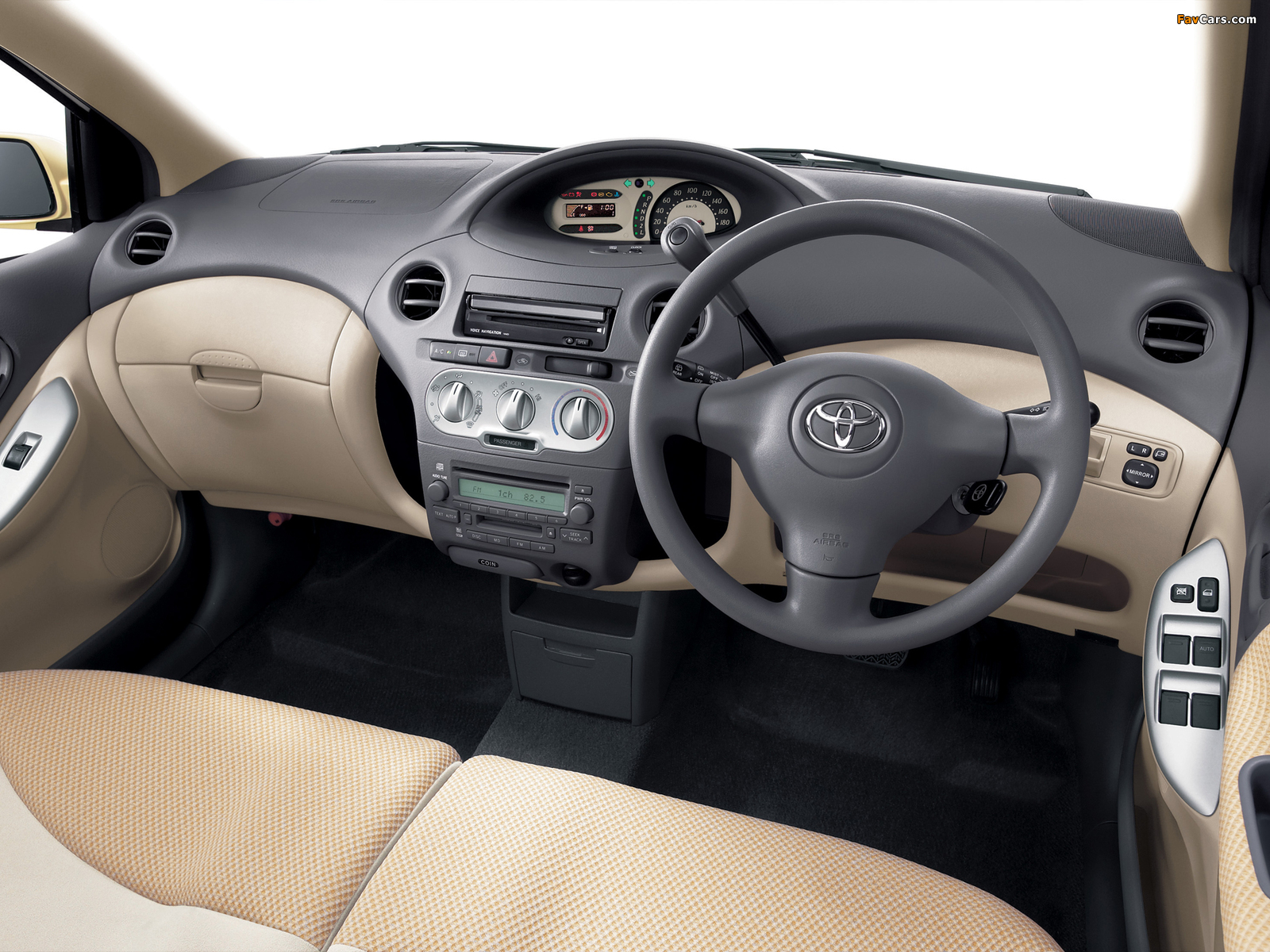 Toyota Vitz 5-door 2001–05 images (1600 x 1200)