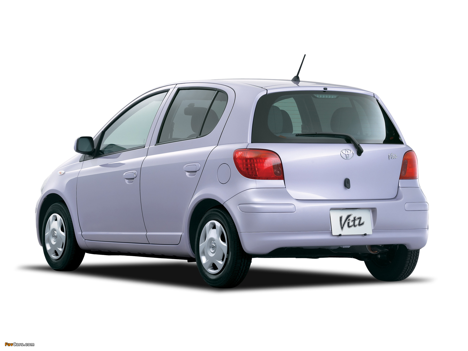 Toyota Vitz 5-door 2001–05 photos (1600 x 1200)