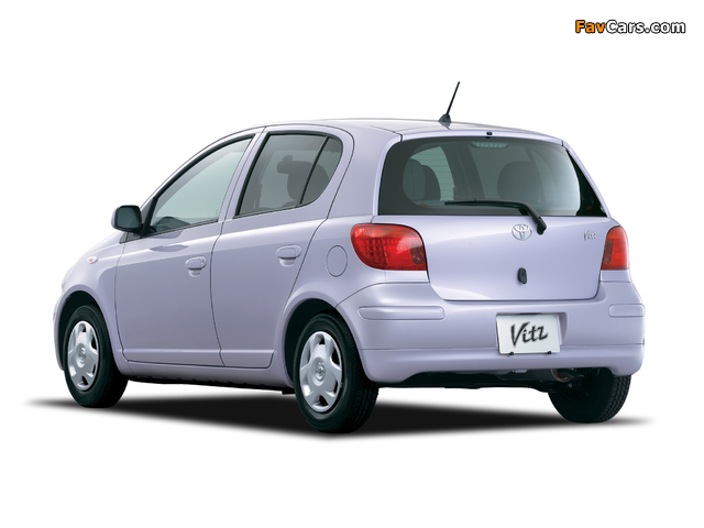 Toyota Vitz 5-door 2001–05 photos (640 x 480)