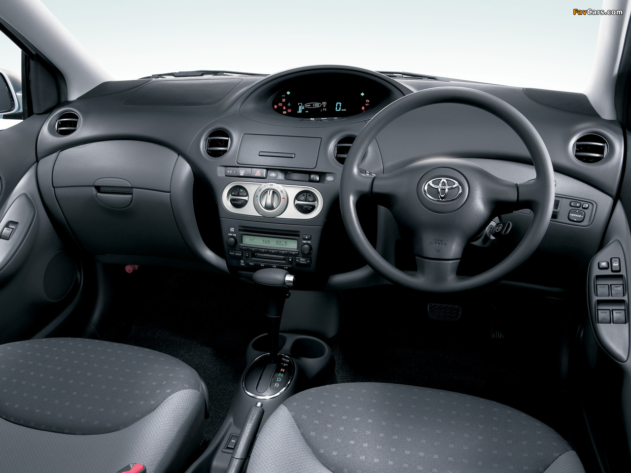 Toyota Vitz U L Package (SCP13) 2002–03 images (1280 x 960)