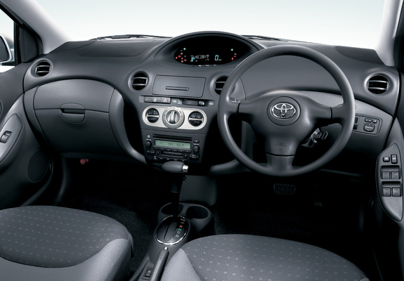 Toyota Vitz U L Package (SCP13) 2002–03 images