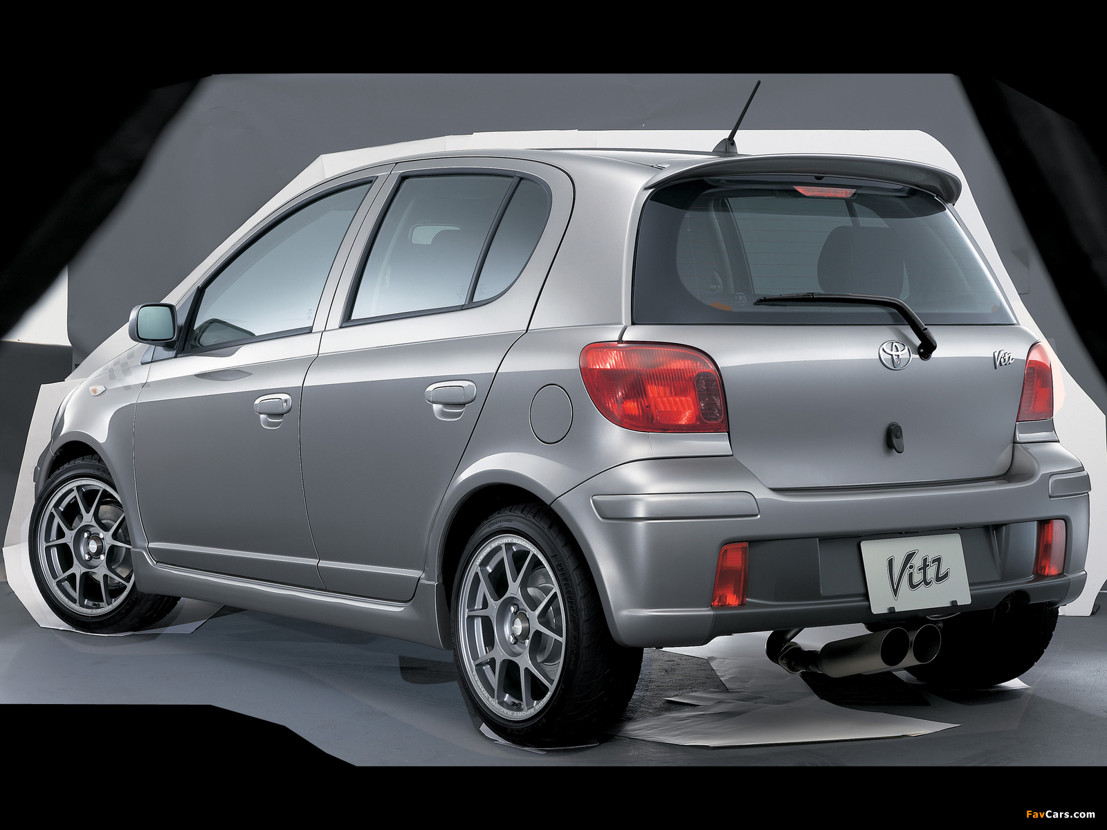 Modellista Toyota Vitz RS Turbo 2003 wallpapers (1600 x 1200)