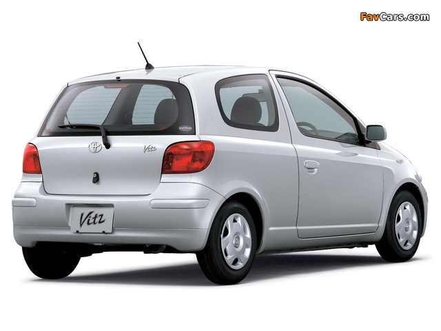 Toyota Vitz 3-door 2001–05 wallpapers (640 x 480)