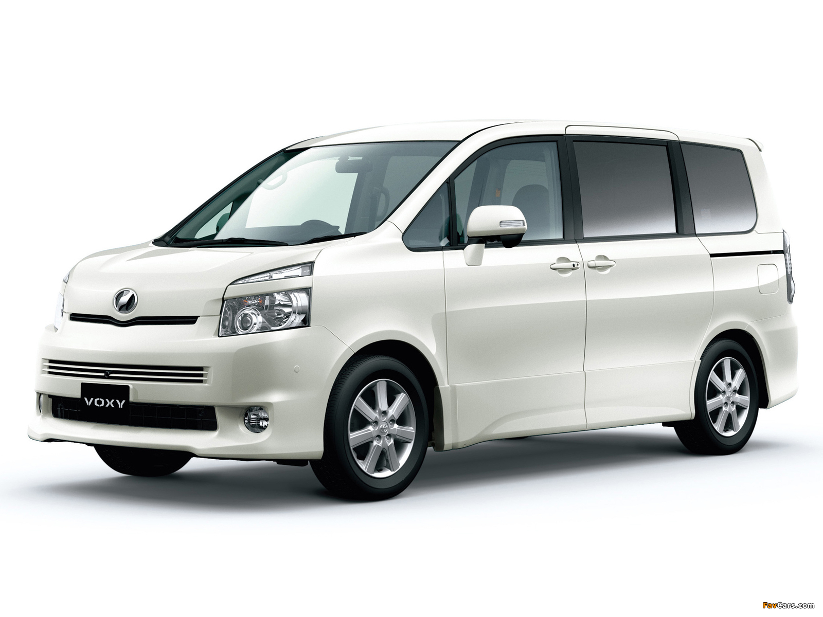 Images of Toyota Voxy ZS 2007–10 (1600 x 1200)