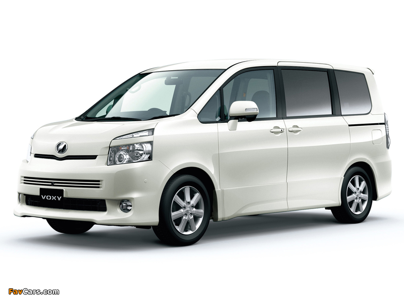 Images of Toyota Voxy ZS 2007–10 (800 x 600)