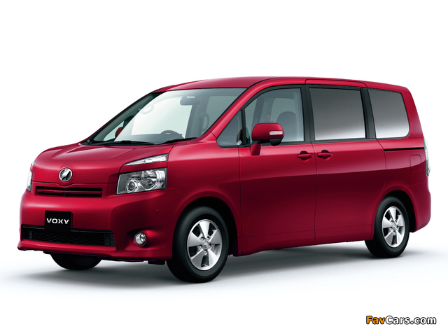 Pictures of Toyota Voxy 2007–10 (640 x 480)