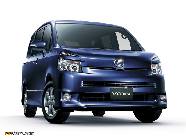 Toyota Voxy ZS 2007–10 photos (640 x 480)