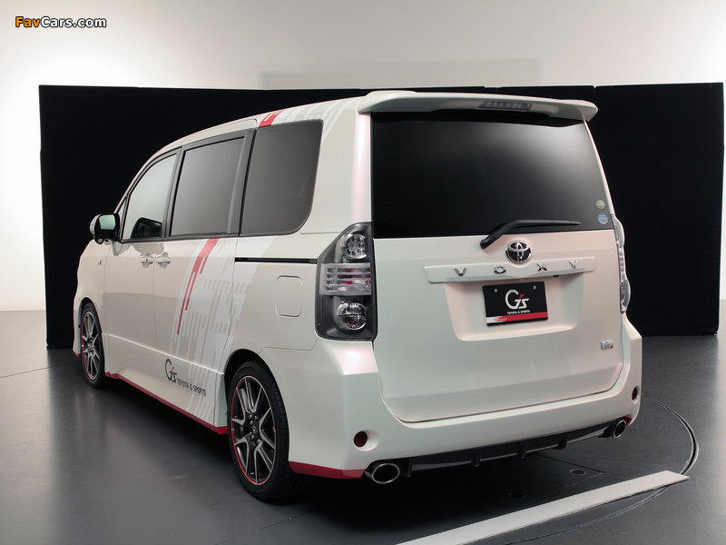Toyota Voxy G Sports Concept 2010 wallpapers (800 x 600)