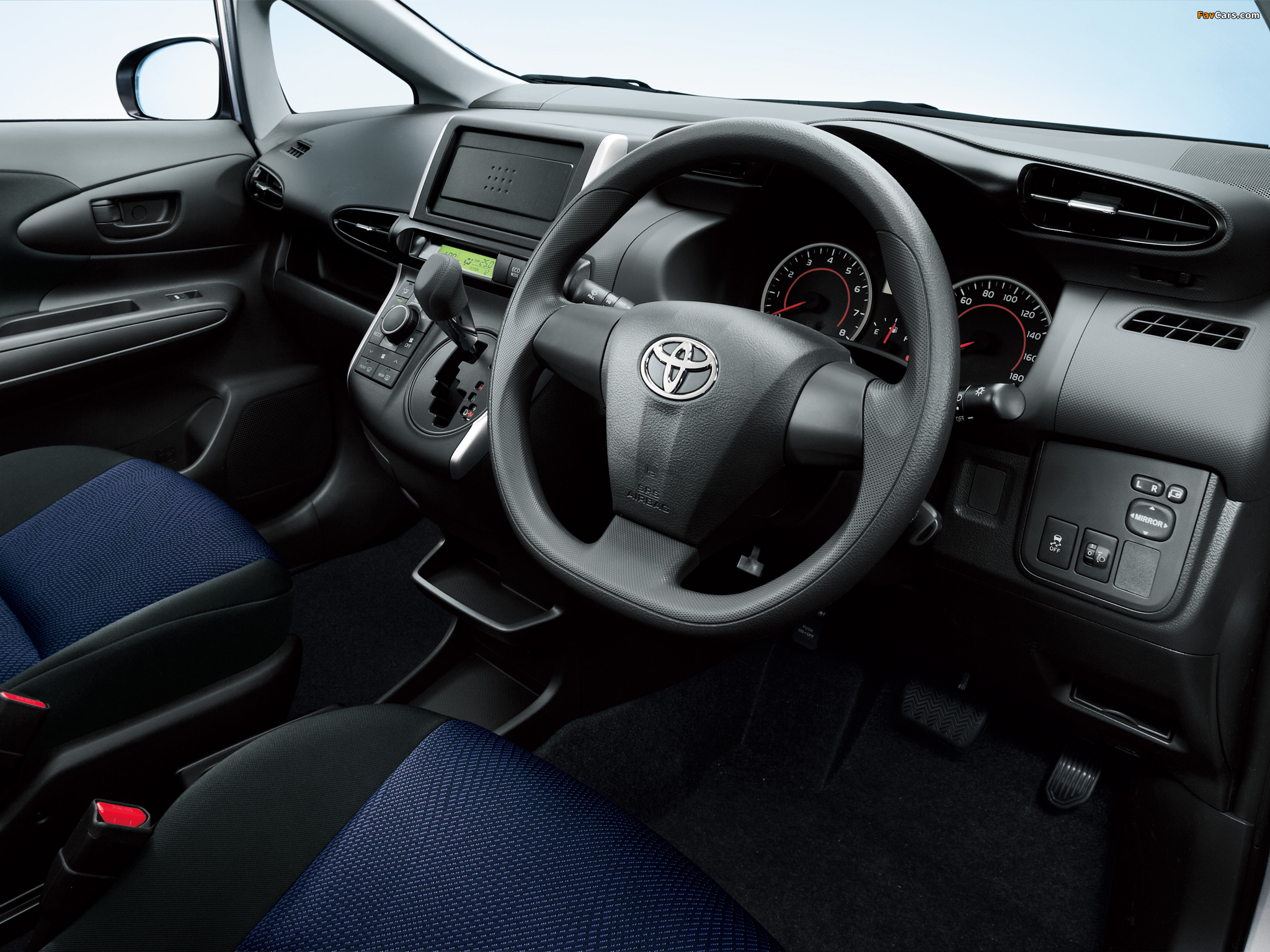 Images of Toyota Wish 1.8 X 2012 (2048 x 1536)