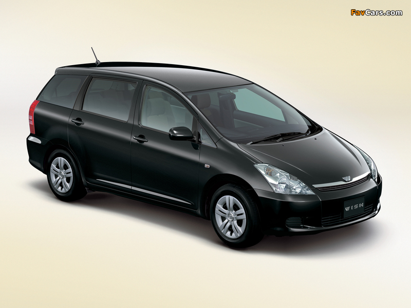 Toyota Wish (ZNE10G) 2003–05 pictures (800 x 600)