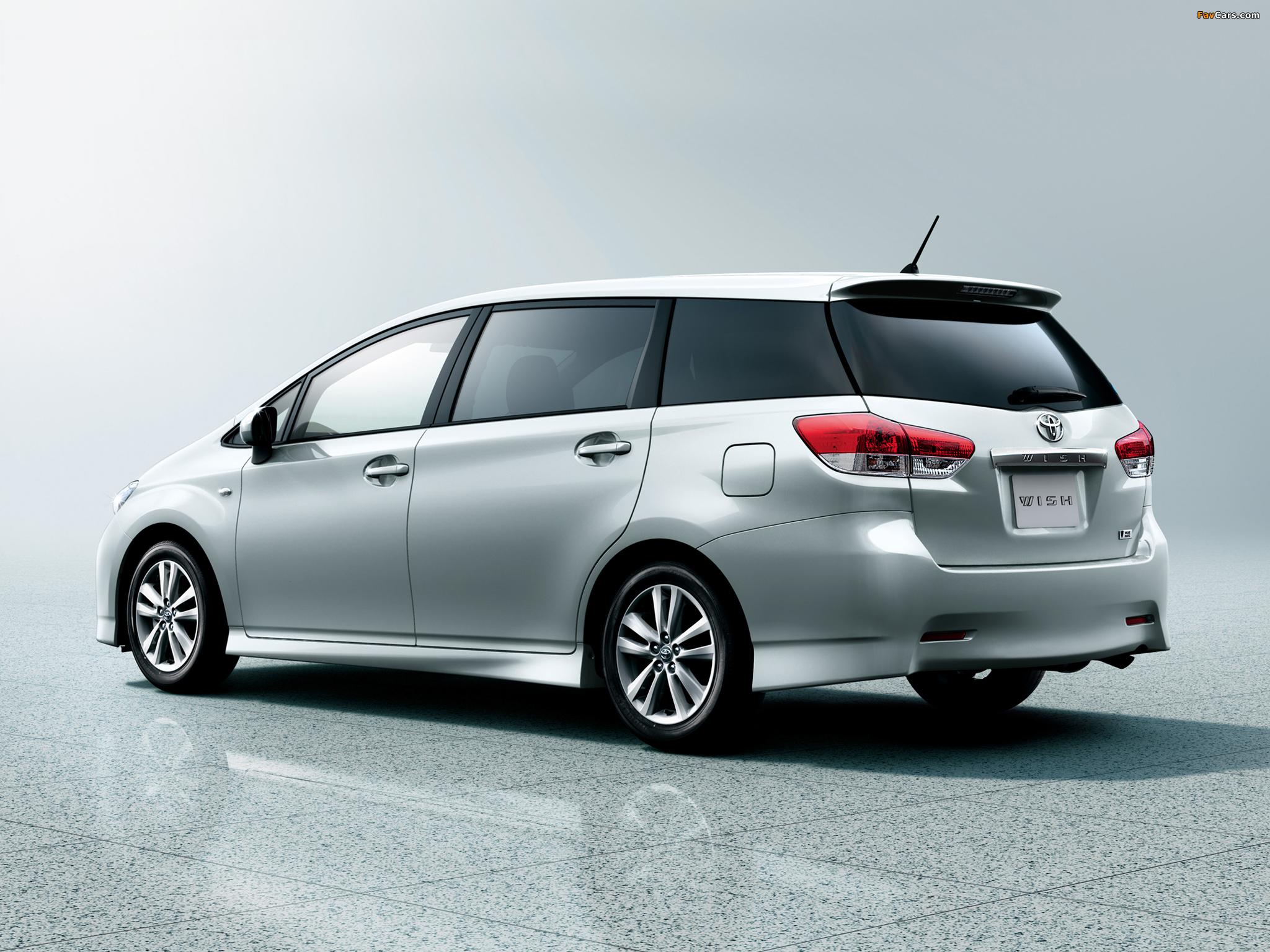 Toyota Wish 2009 wallpapers (2048 x 1536)