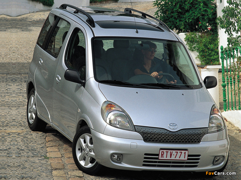 Images of Toyota Yaris Verso 1999–2003 (800 x 600)