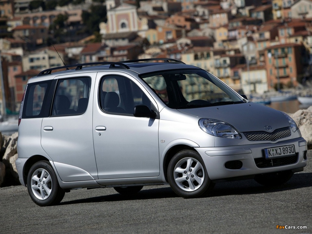 Toyota Yaris Verso 2003–06 images (1024 x 768)