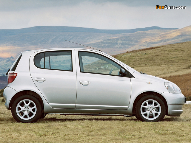 Images of Toyota Yaris 5-door UK-spec 1999–2003 (640 x 480)