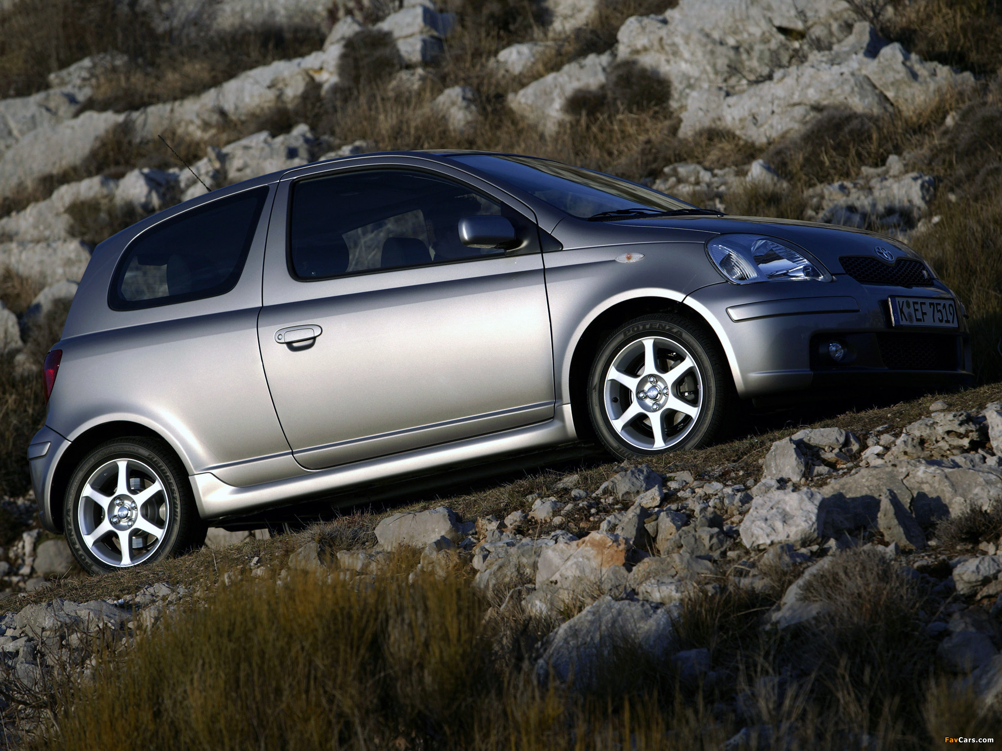 Images of Toyota Yaris T-Sport 2003–05 (2048 x 1536)