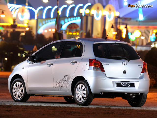 Images of Toyota Yaris Zen 2010–11 (640 x 480)