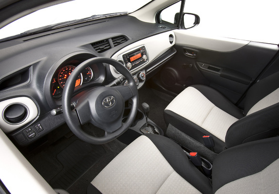 Images of Toyota Yaris LE 5-door US-spec 2011