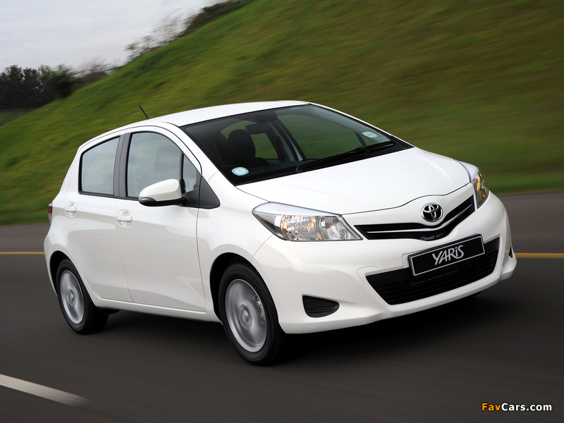 Images of Toyota Yaris 5-door ZA-spec 2011 (800 x 600)