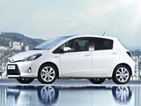 Images of Toyota Yaris Hybrid 2012