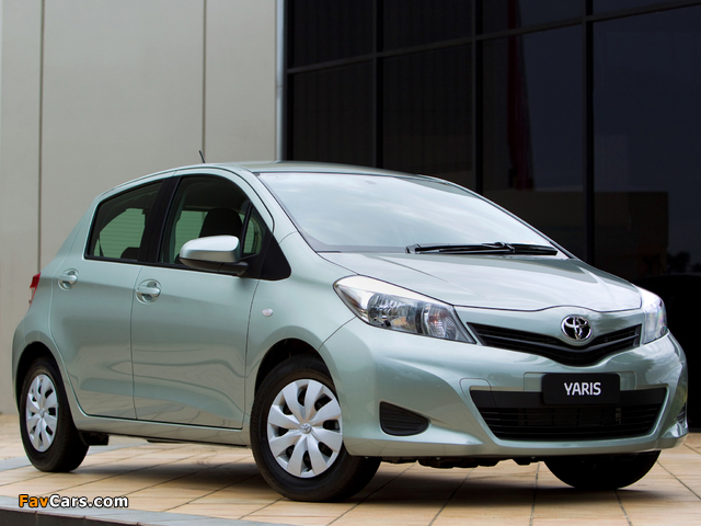 Photos of Toyota Yaris 5-door AU-spec 2011 (640 x 480)