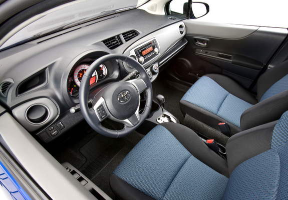 Photos of Toyota Yaris SE 5-door US-spec 2011