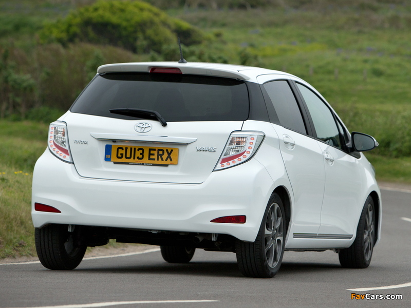 Photos of Toyota Yaris Trend 5-door UK-spec 2013 (800 x 600)