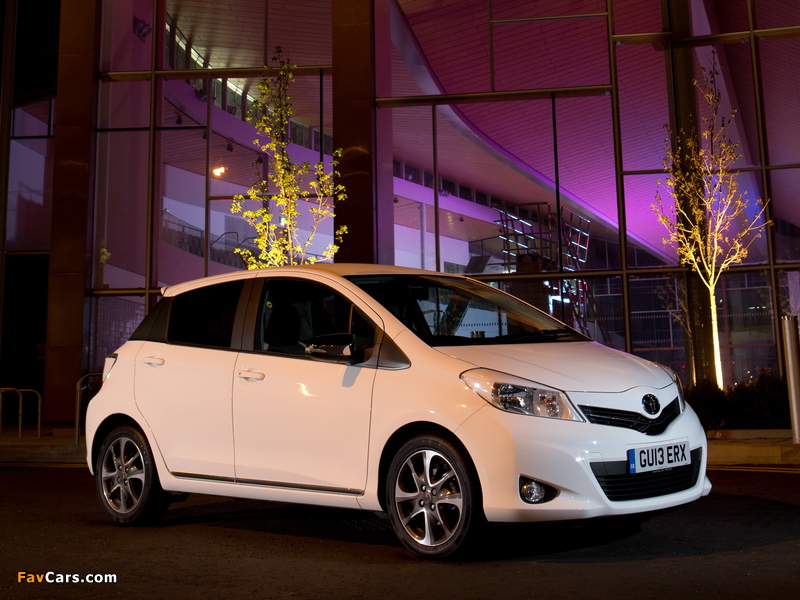 Photos of Toyota Yaris Trend 5-door UK-spec 2013 (800 x 600)