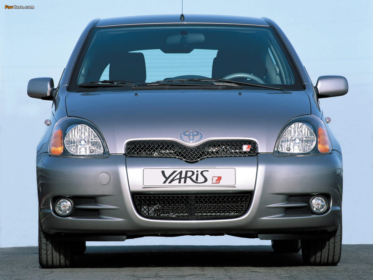 Pictures of Toyota Yaris T-Sport 2001–03 (1280 x 960)