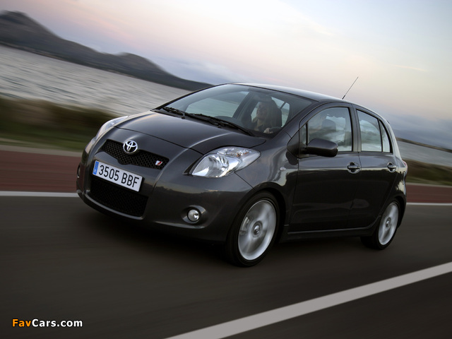 Pictures of Toyota Yaris T-Sport 5-door 2007–09 (640 x 480)