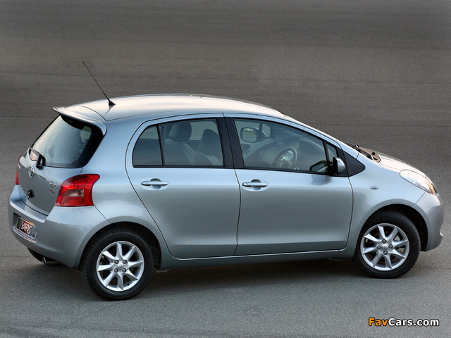 Pictures of Toyota Yaris RF 2008 (640 x 480)