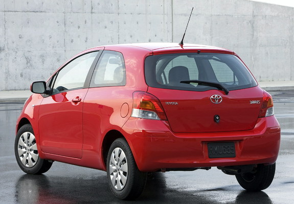 Pictures of Toyota Yaris 3-door US-spec 2009–11