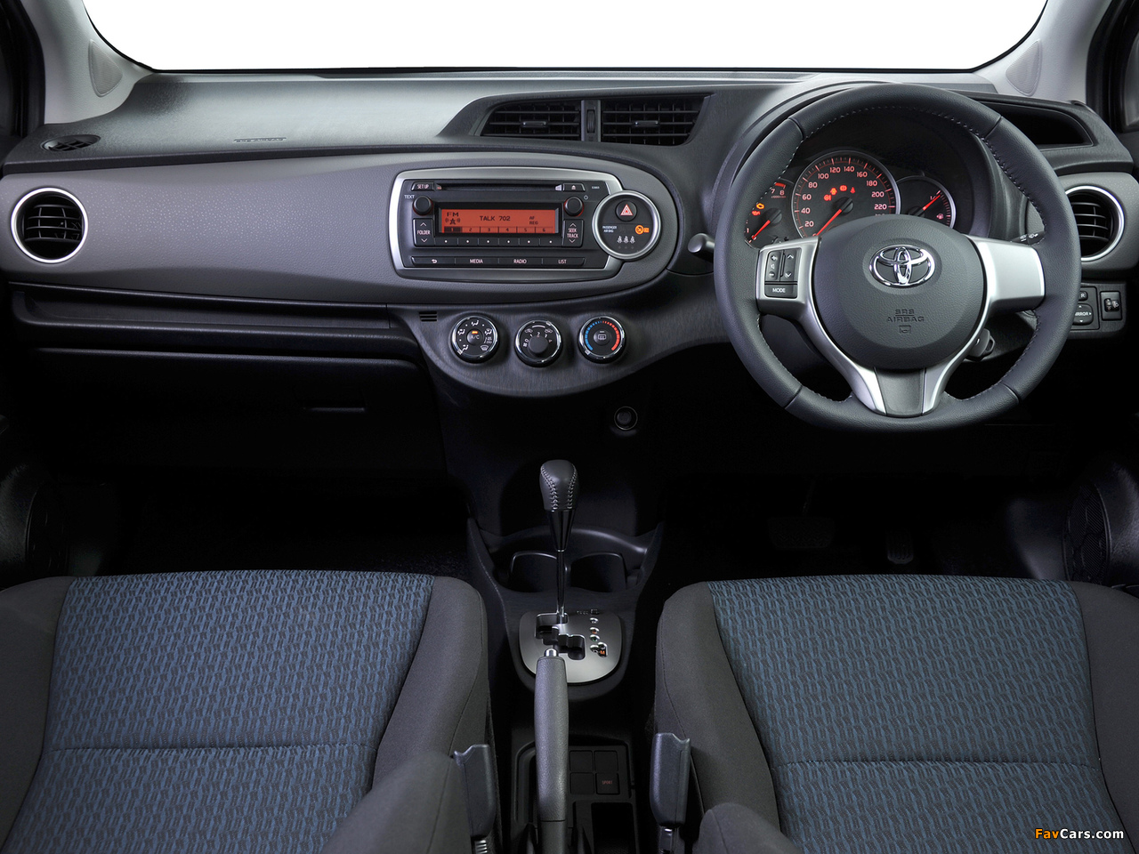 Pictures of Toyota Yaris 5-door ZA-spec 2011 (1280 x 960)