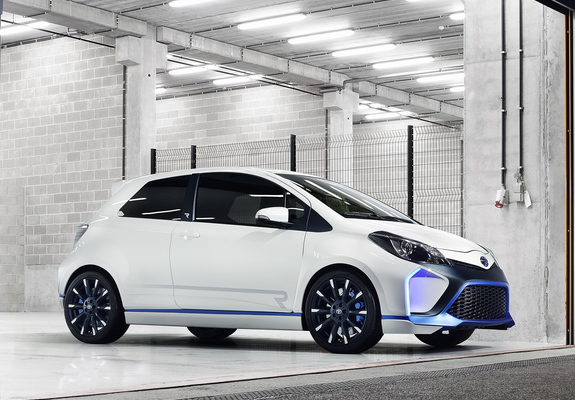 Pictures of Toyota Yaris Hybrid-R Concept 2013
